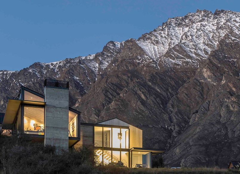 Raetz House