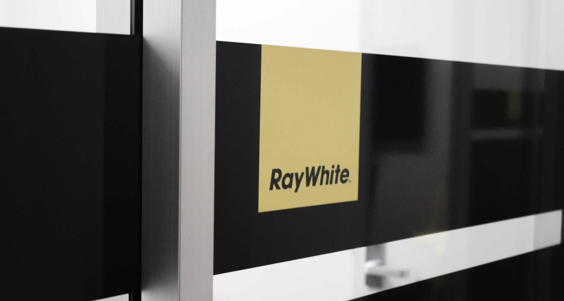Ray White Universal banner