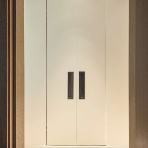 Joseph Giles Recessed Flush Pull Offset