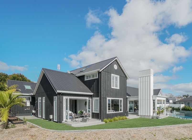 Red Beach Residence
