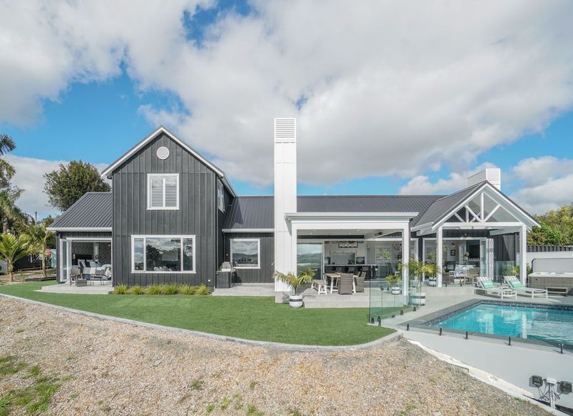 Red Beach Residence