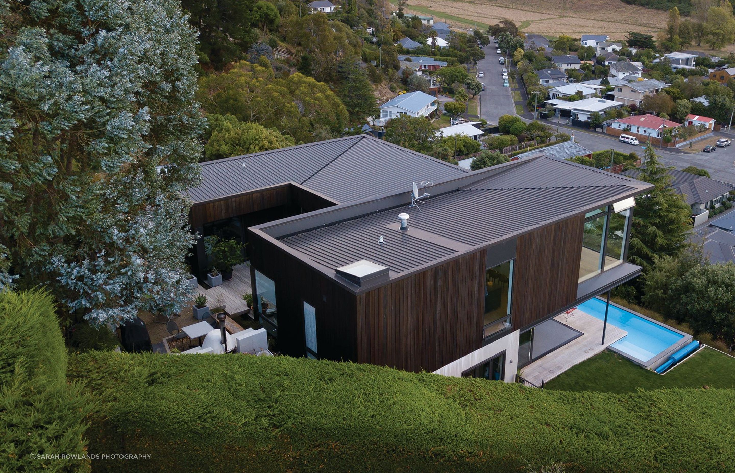 The silver dollar gum tree overlooks the house, including a cental courtyard area and barbeque area.