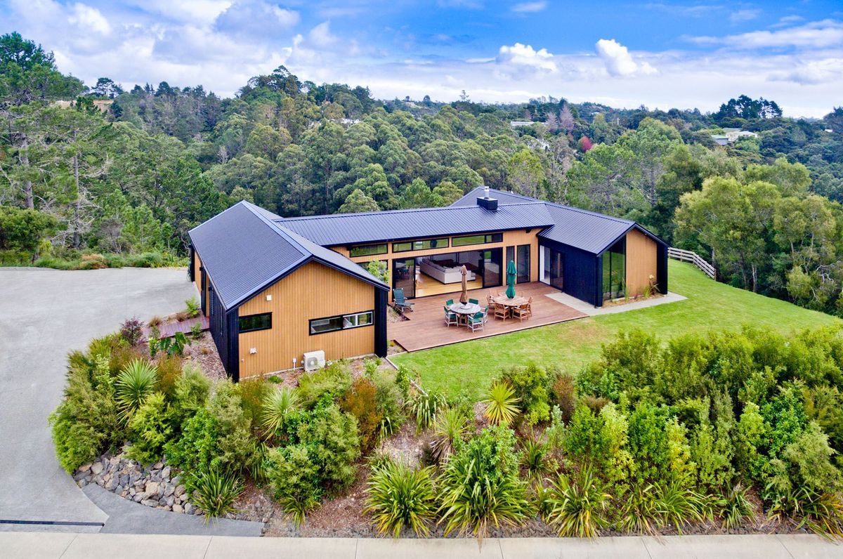 Redvale Home