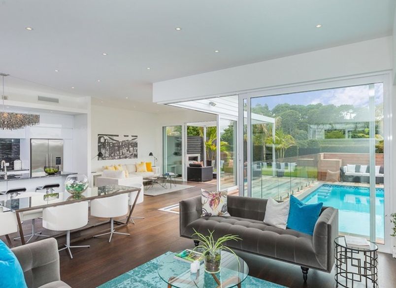 Regina Street, Westmere