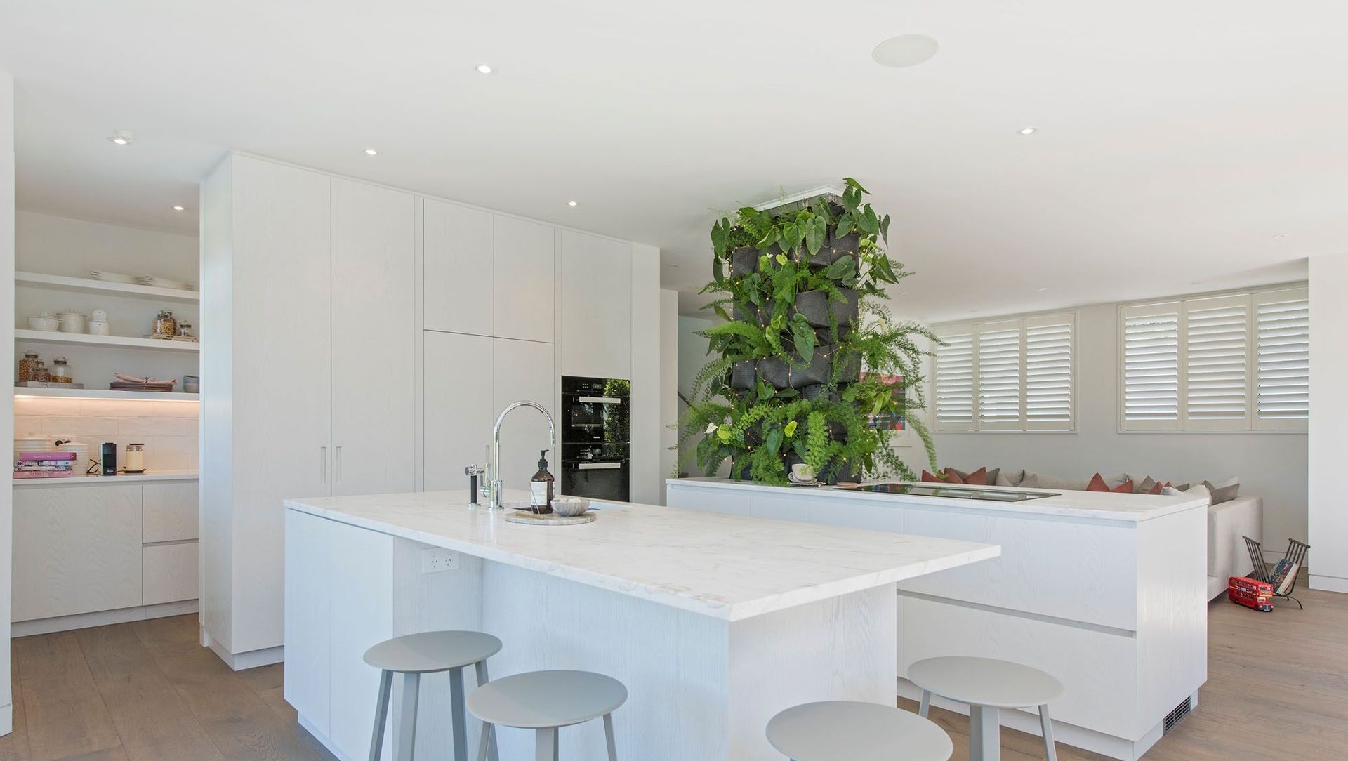 Remuera Masonary banner