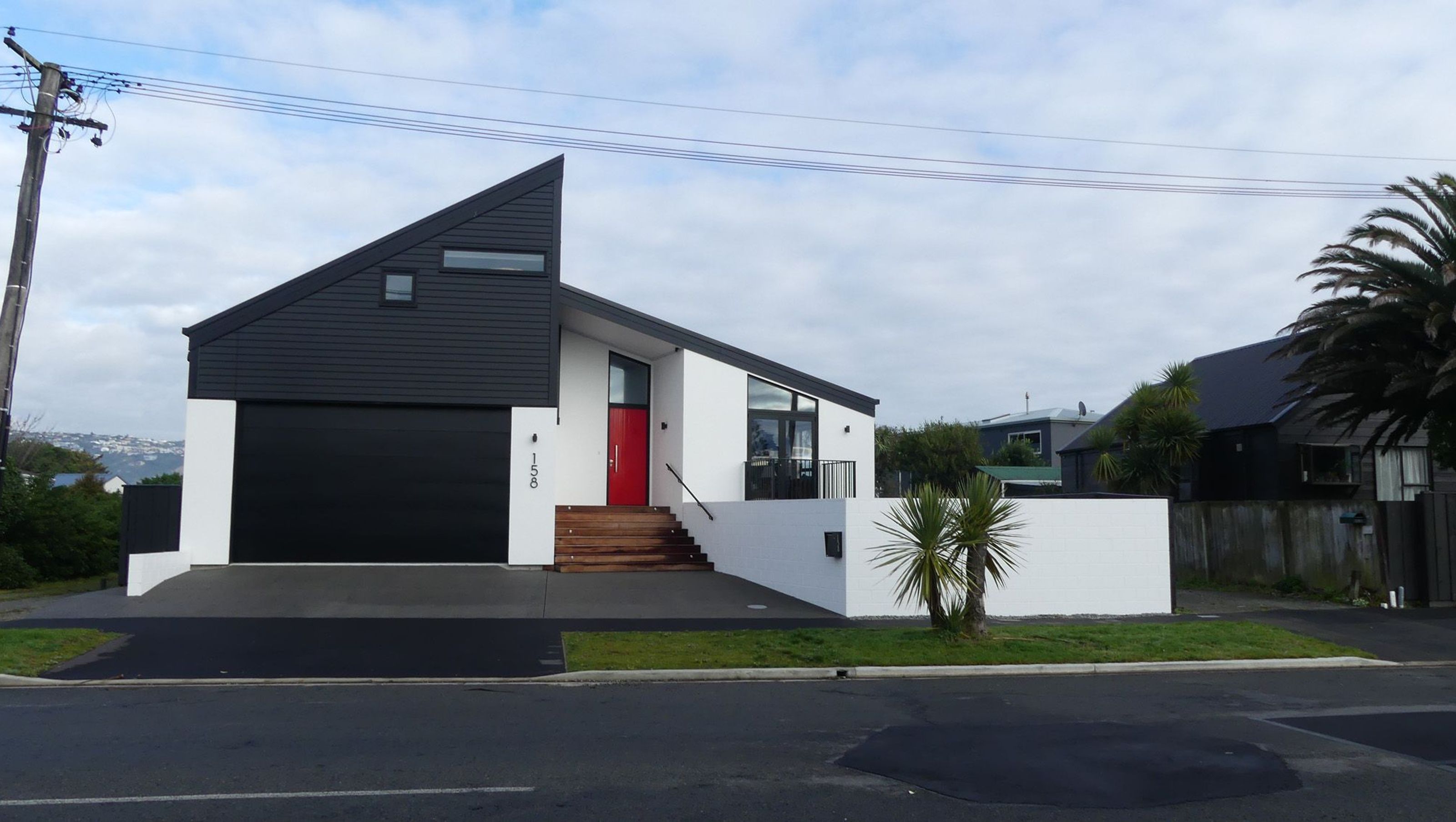 Rockinghorse Road