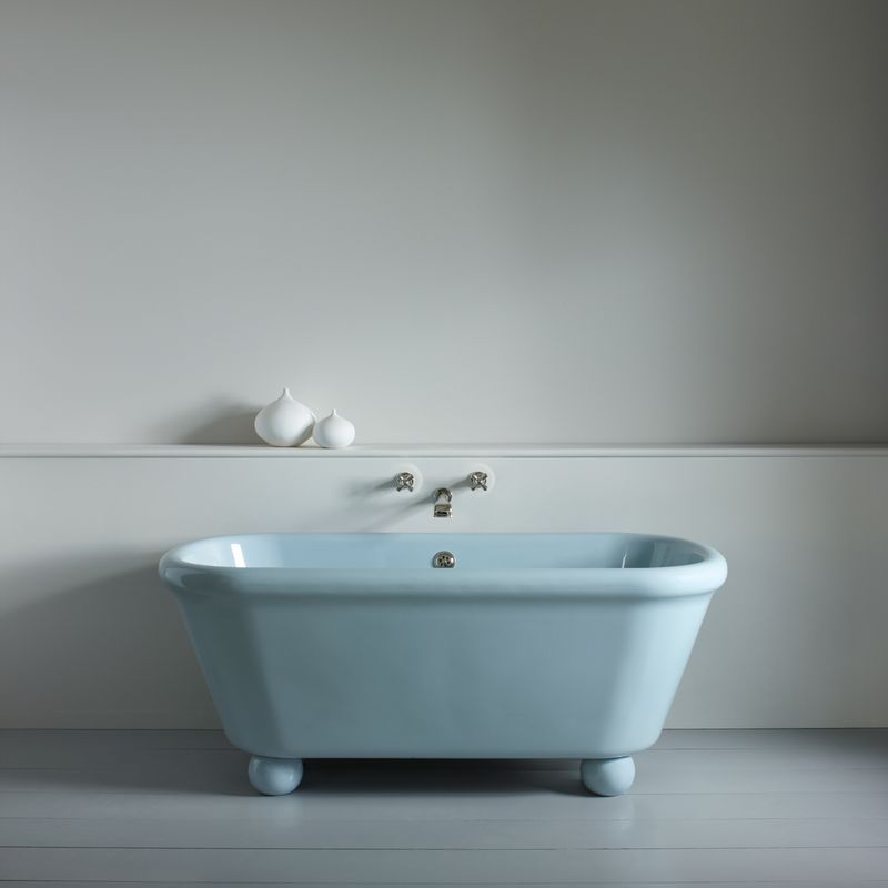 Rockwell Bath with Feet