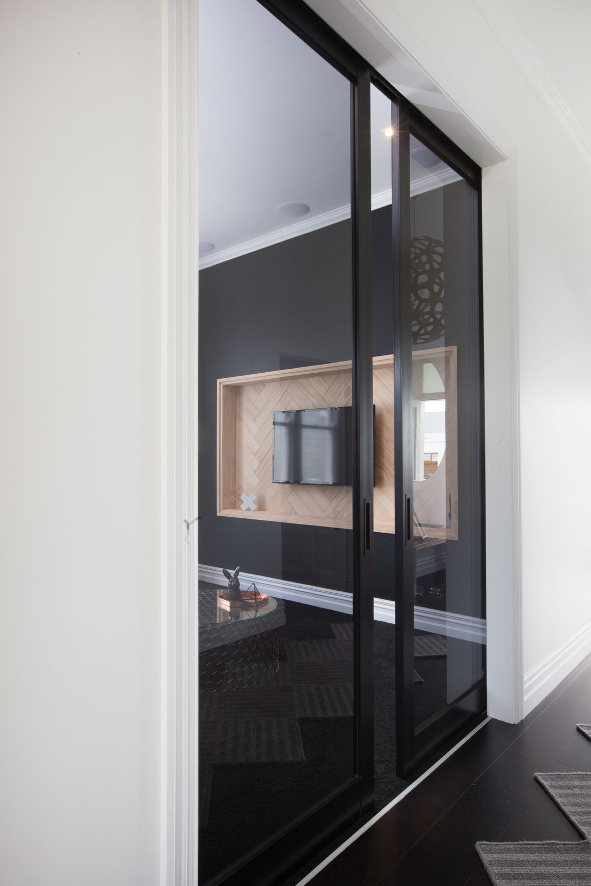Room Dividers/ Glass Partitions