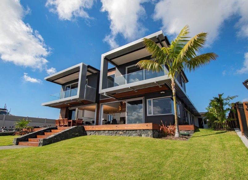 Marsden Cove- Northland- Waterfront / Luxury / Beach House / Outdoor Living / New Build  by Cogan Custom Homes