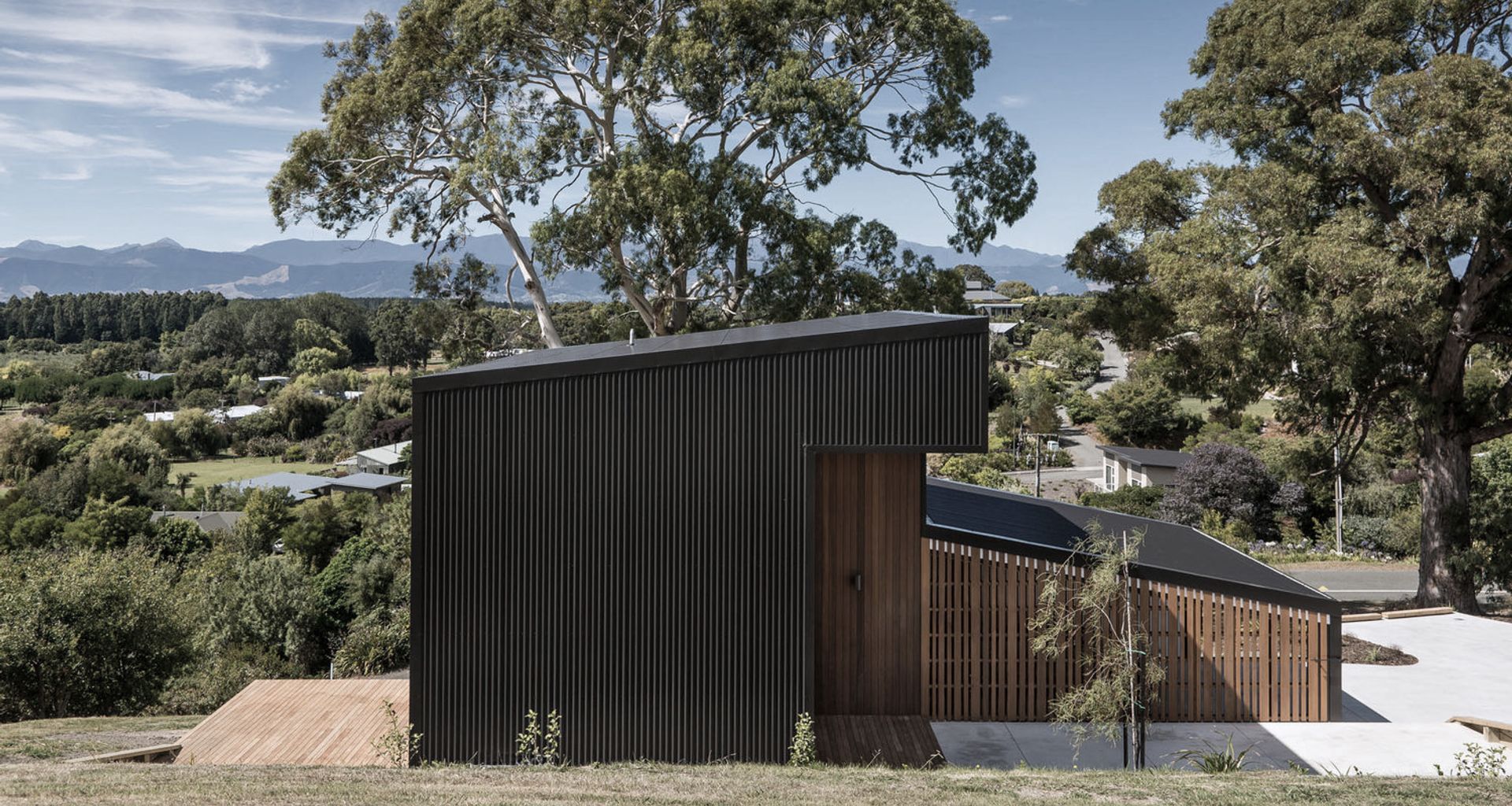 Ruby Bay House banner