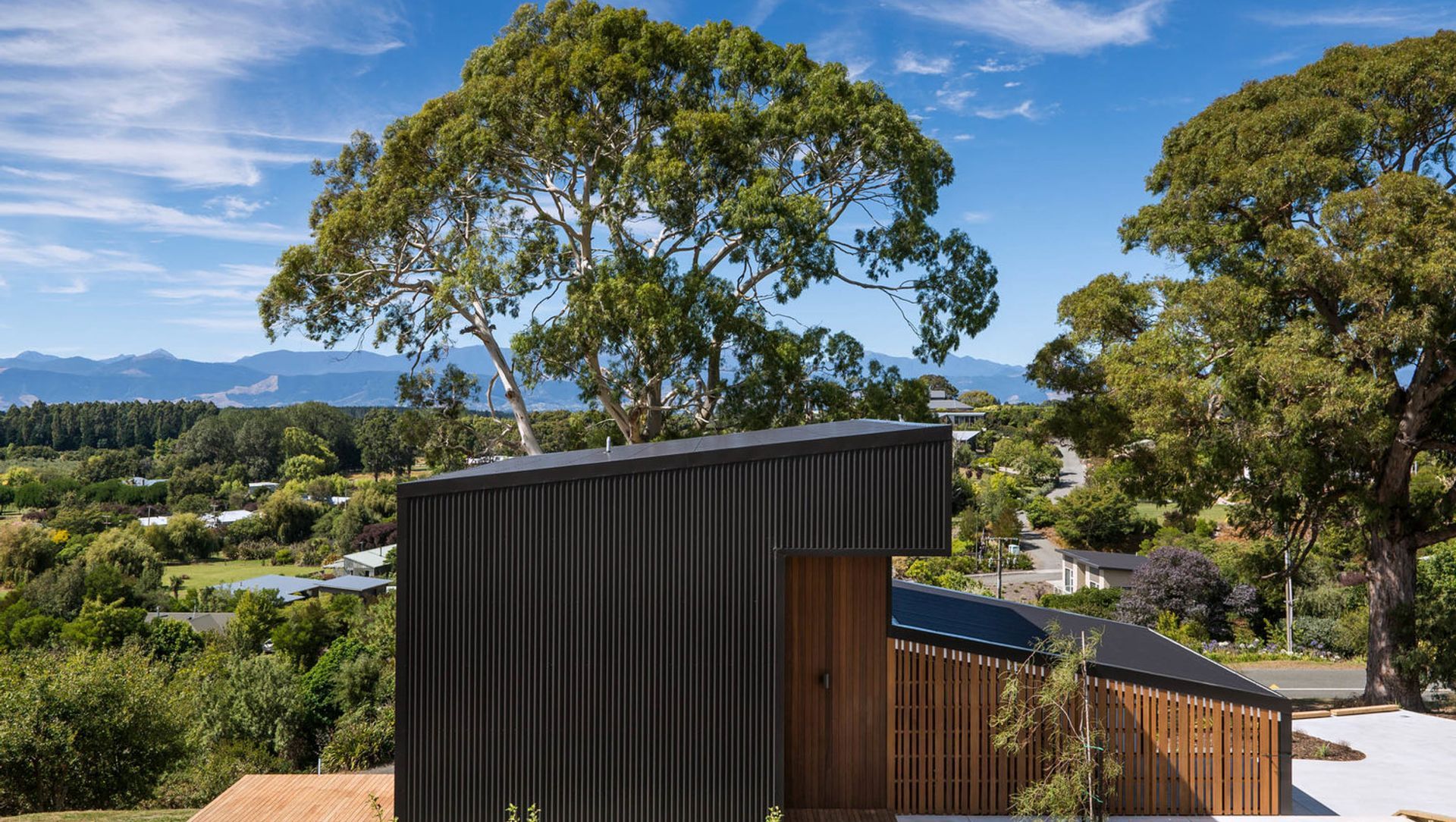 Ruby Bay House banner