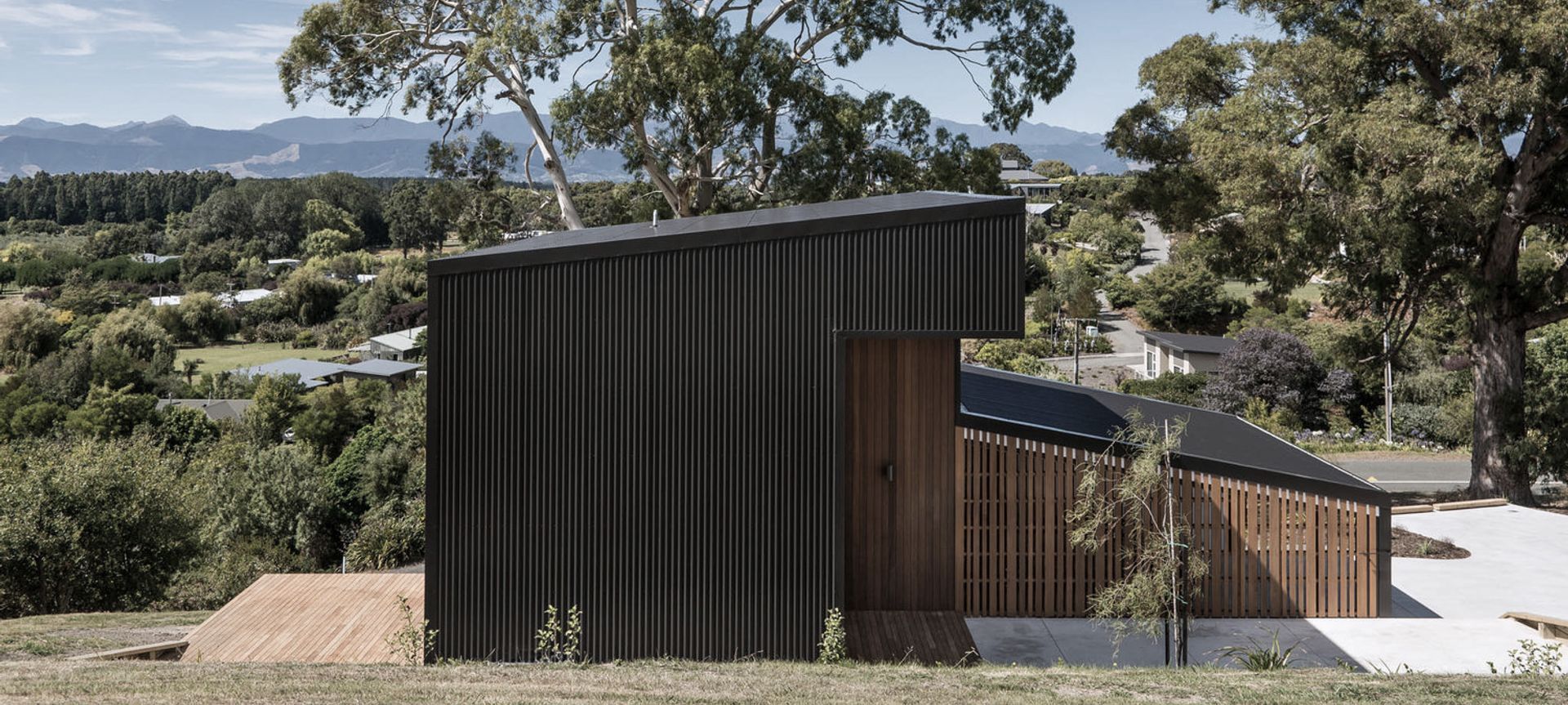 Ruby Bay House banner