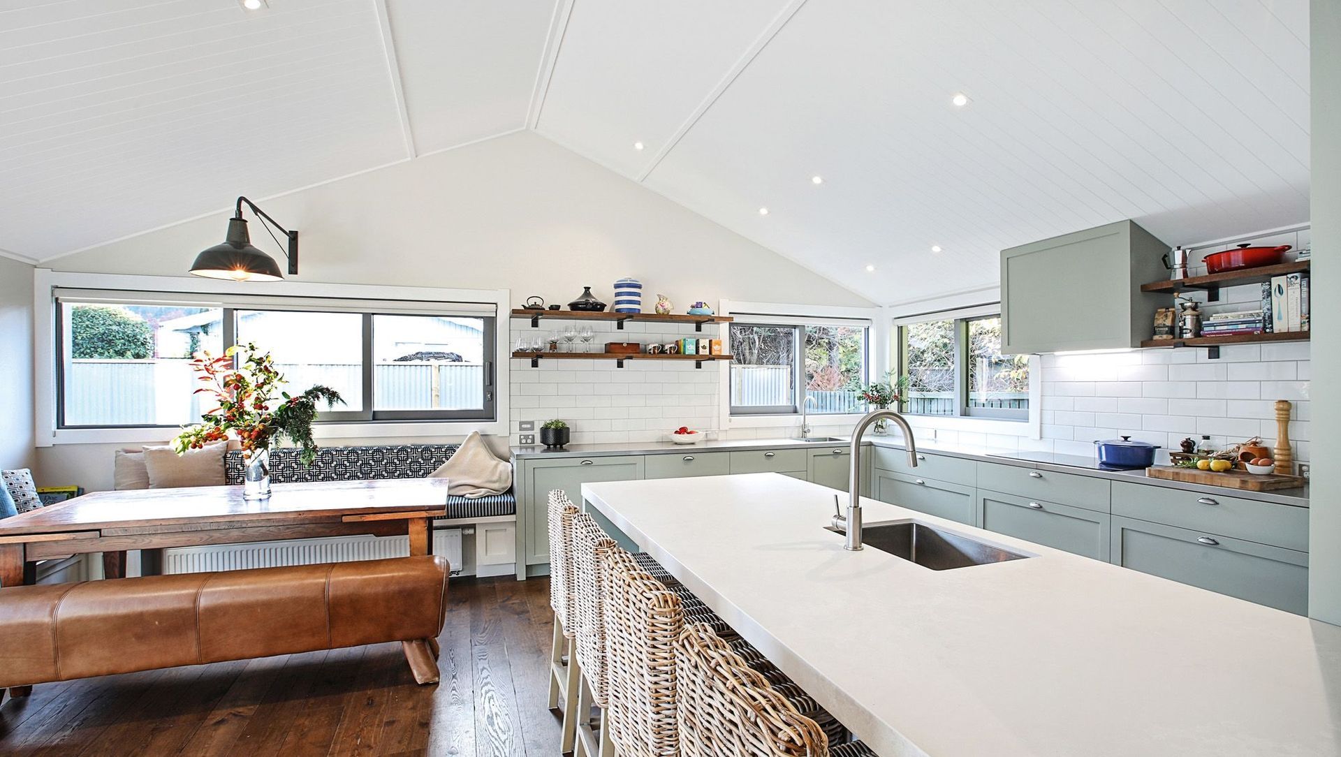 Rugged Cabin in the Woods banner