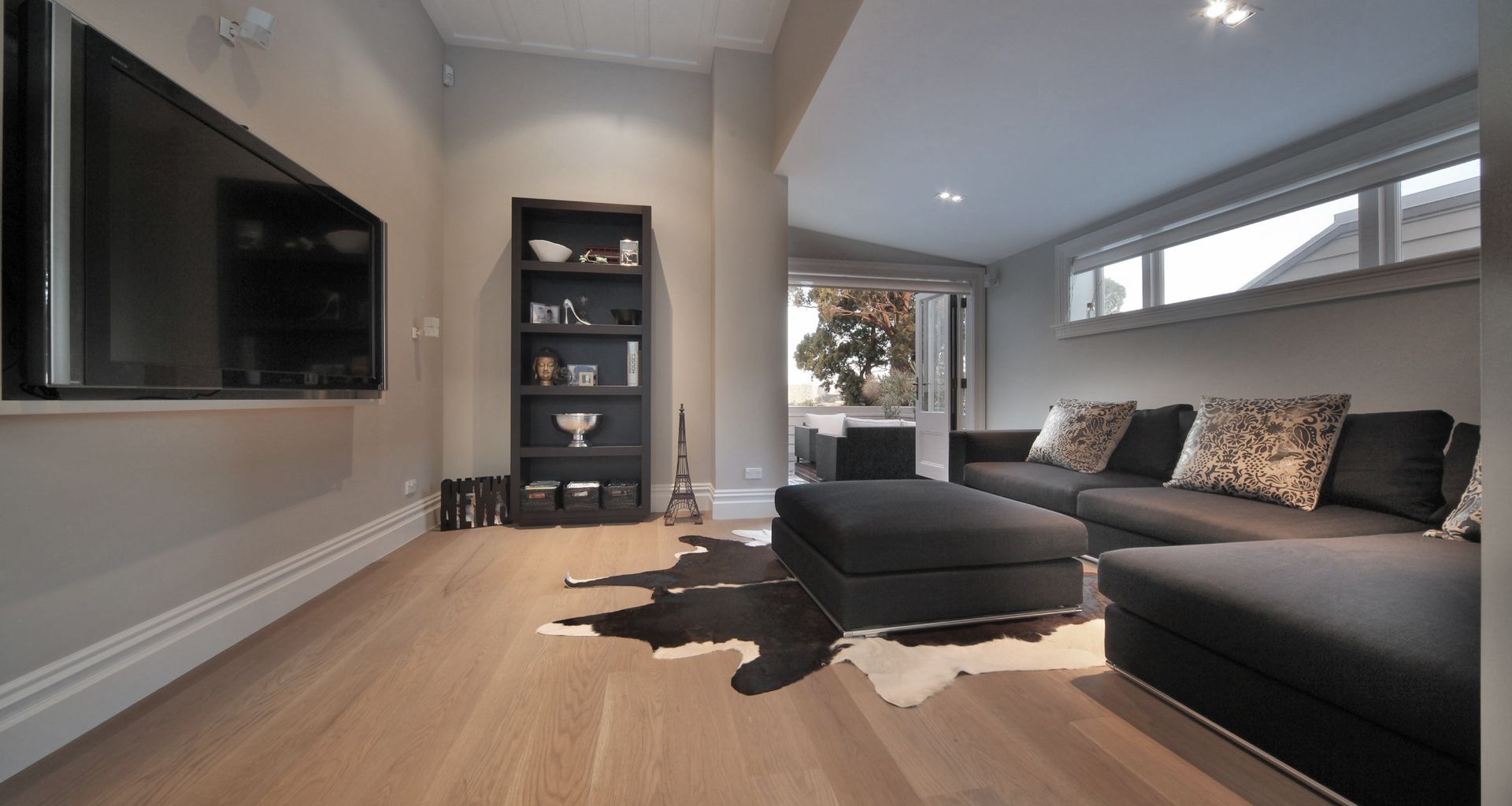 Russell Street Interiors banner
