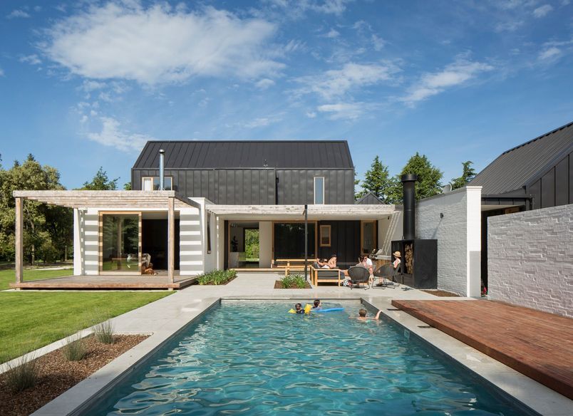 Ryan House: contemporary rural
