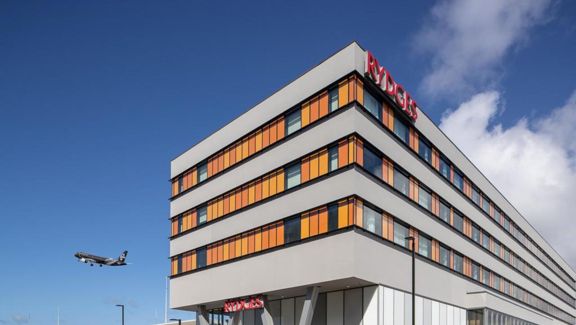 Rydges Wellington Airport Hotel banner