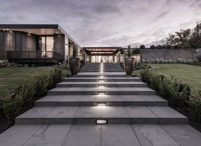 Fendalton House