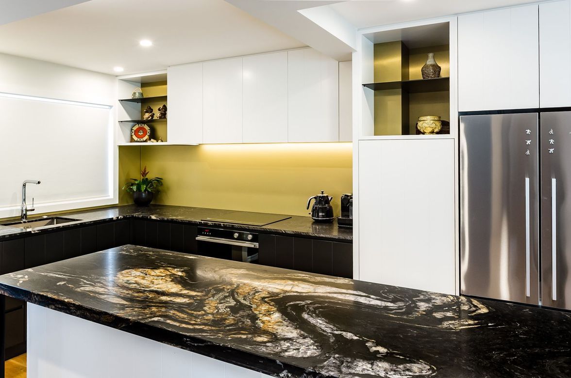 Matt Finish Glass Kitchen 