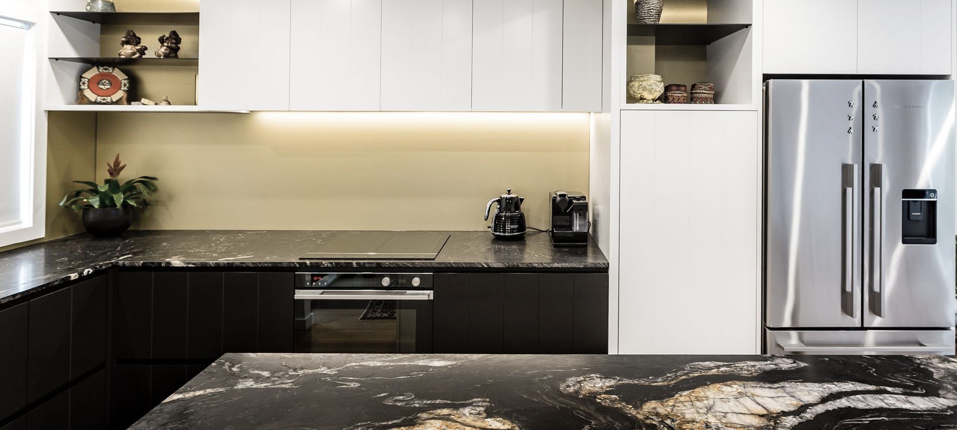 Matt Finish Glass Kitchen  banner