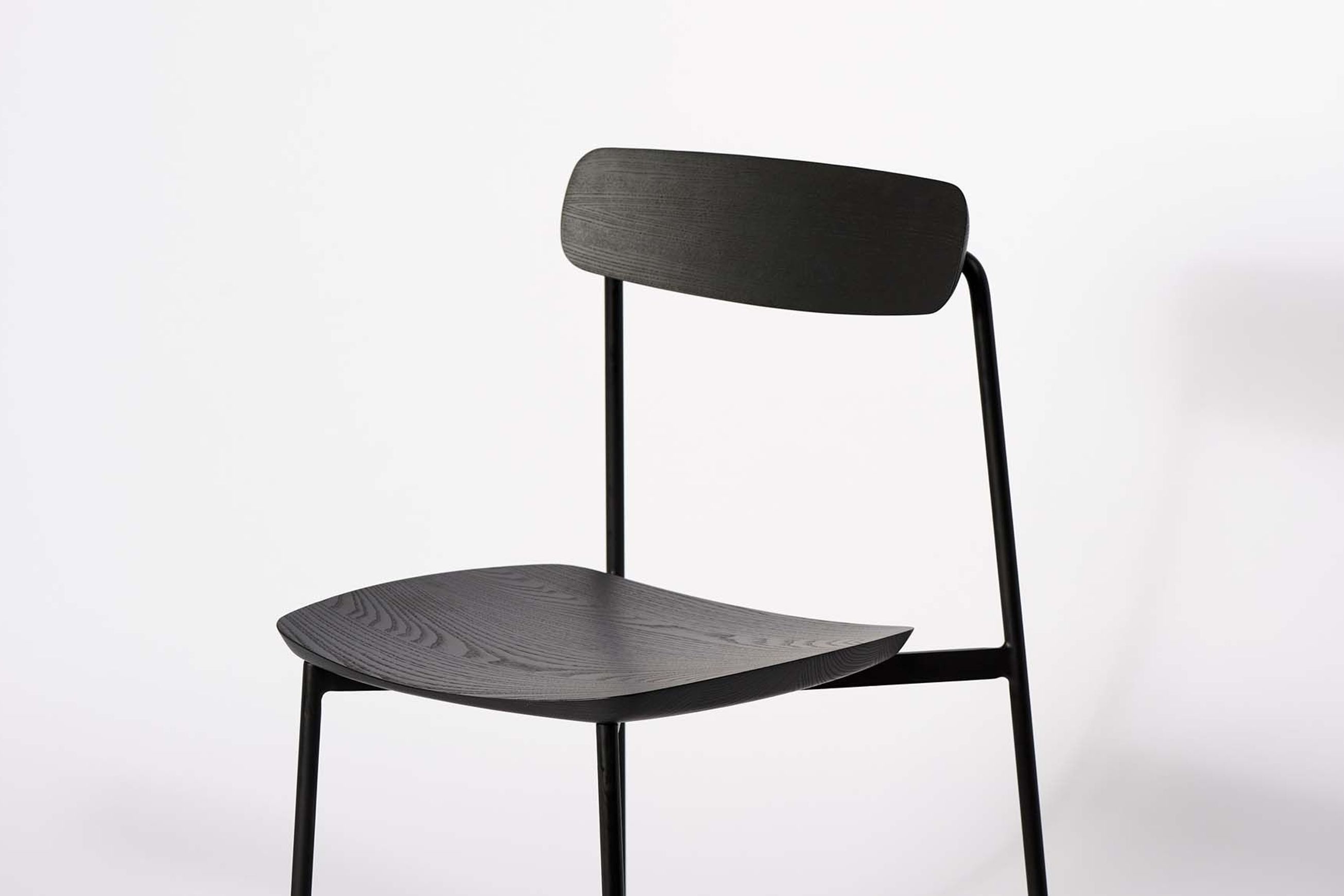 SIA Chair by Nau