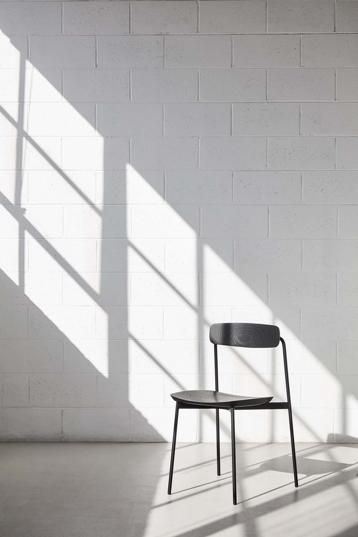 SIA Chair by Nau