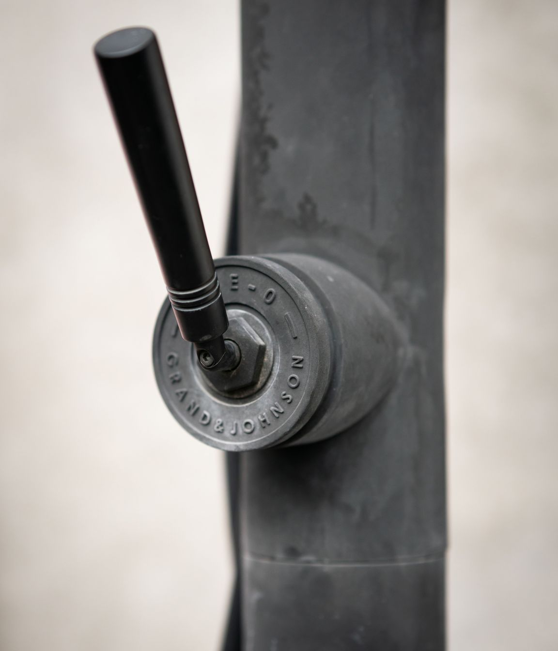 Designed for the frequent comings and goings of an avid surfer, the oudoor shower is a key element of the workings of this home. 