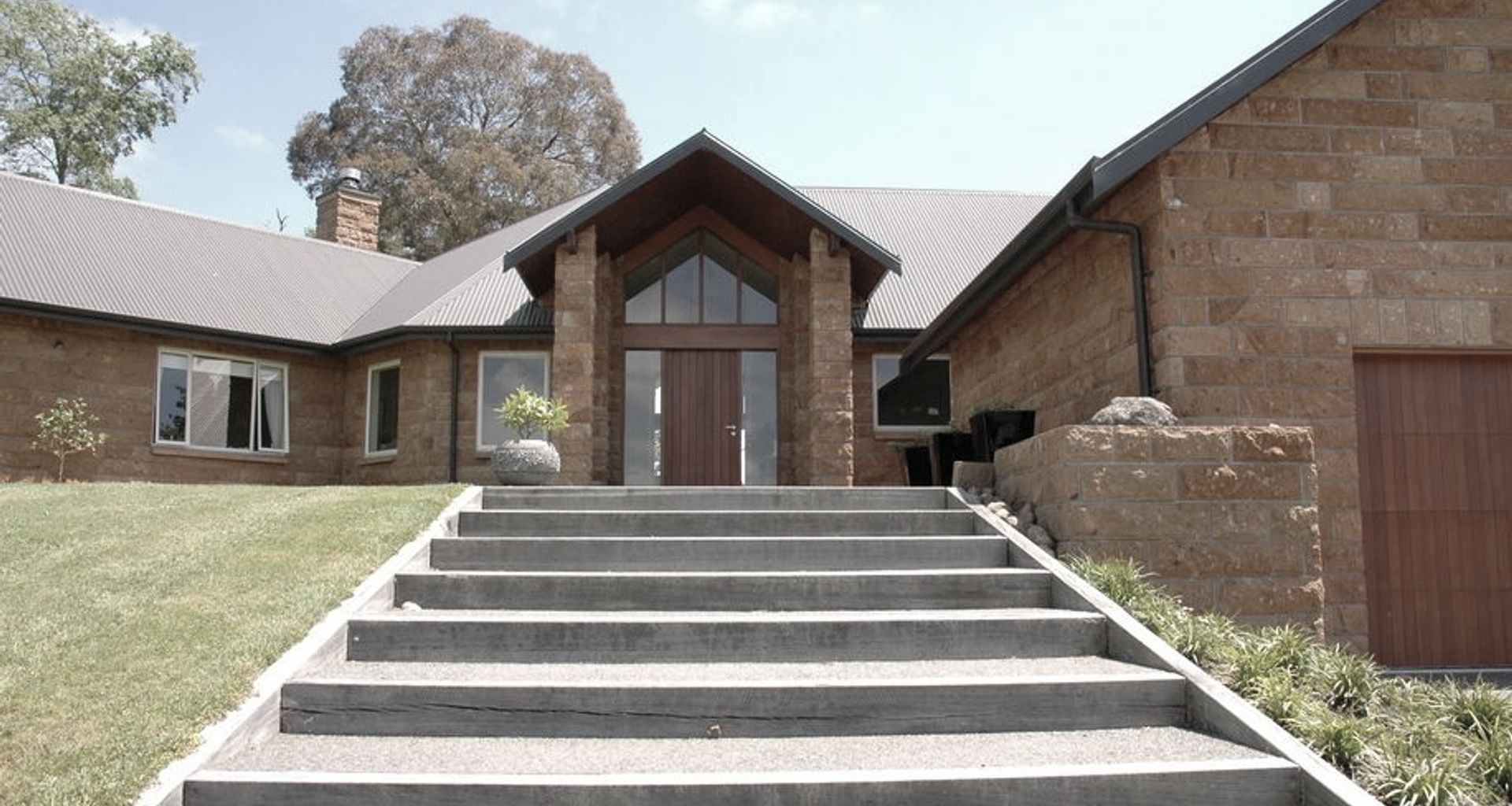 Smythe Home banner