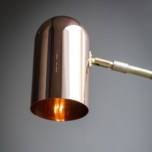 Stasis Table Lamp