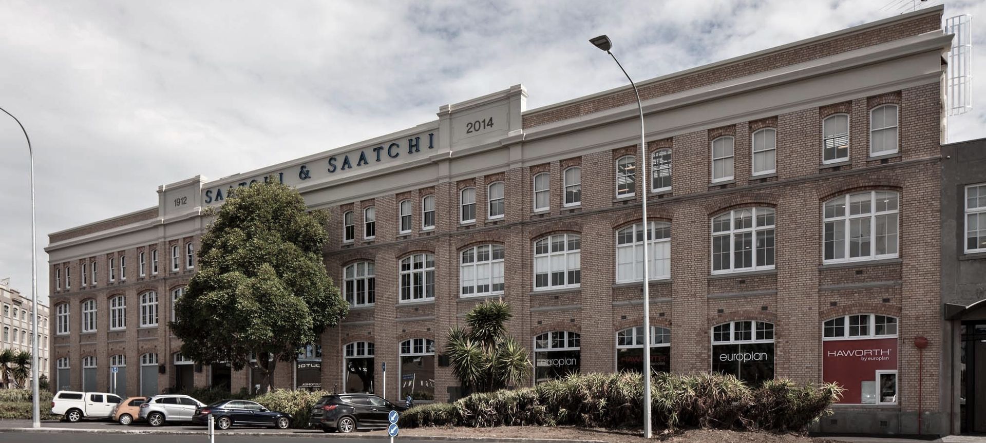 Saatchi & Saatchi banner