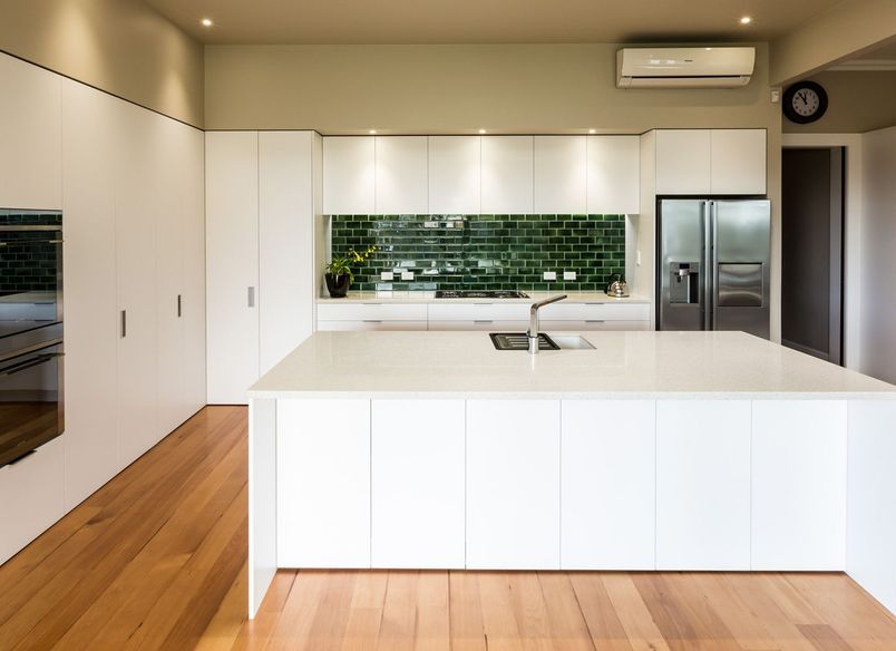 Sandringham Elegant in White