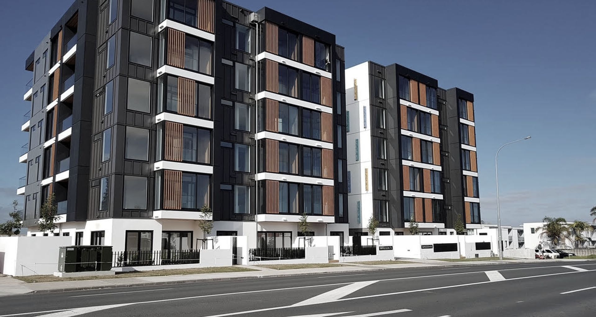 Sargeson Apartments banner