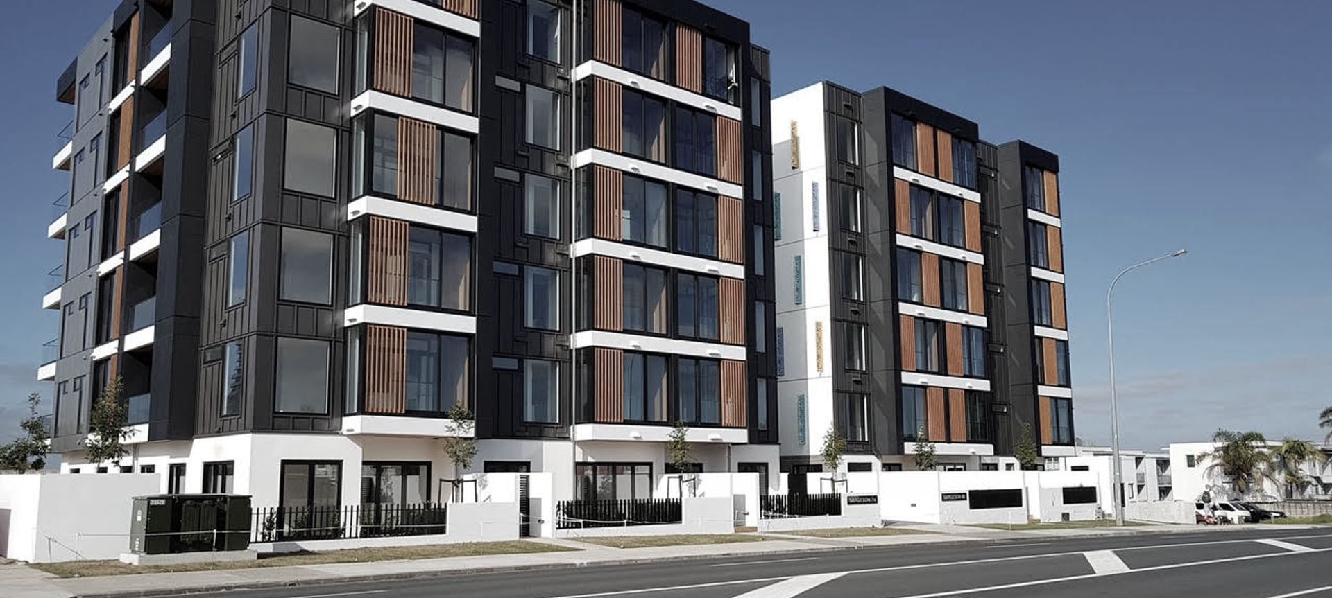 Sargeson Apartments banner