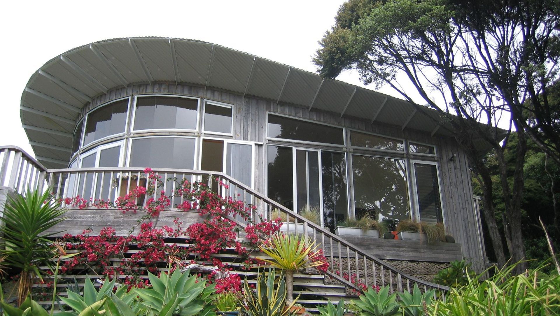 Scallop House banner