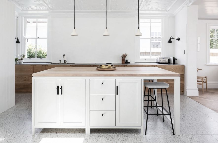 Scandinanvian Elegance in Willoughby