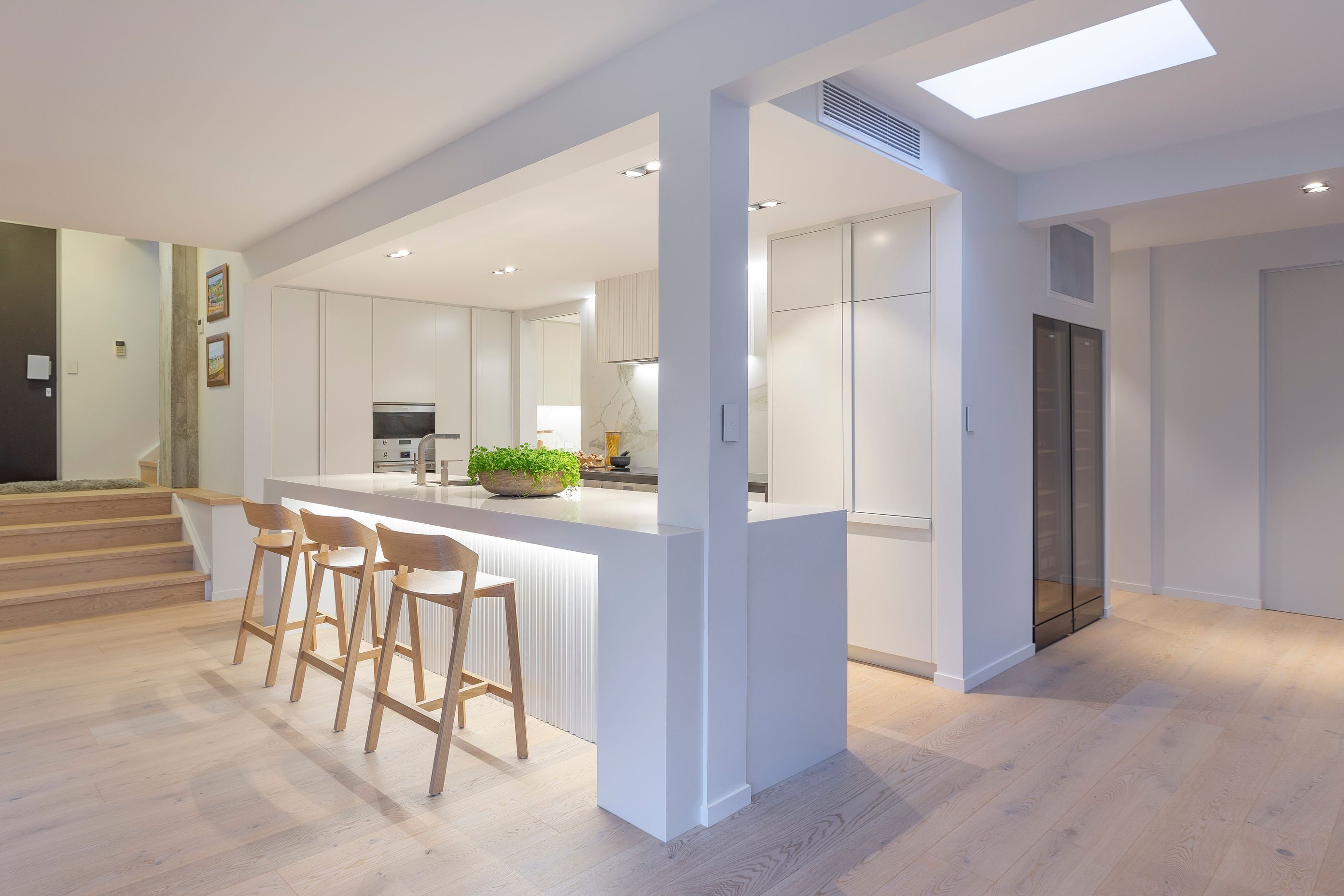 Remuera Kitchen designed by Natalie Du Bois Photo by Kallan Mac Leod