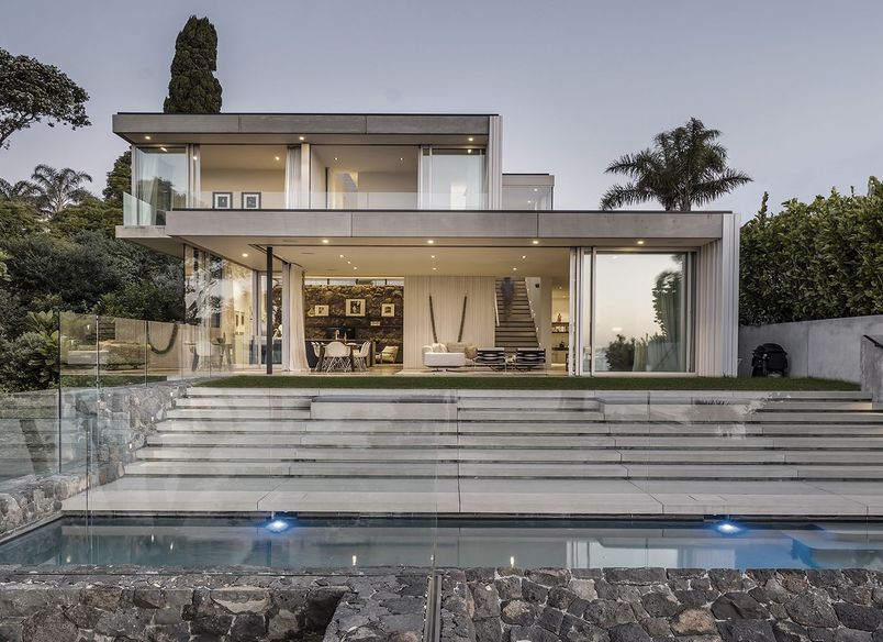 Sea Wall House | Project of the Month