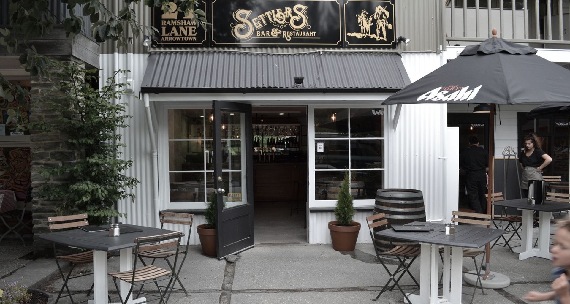 Settlers Restaurant banner