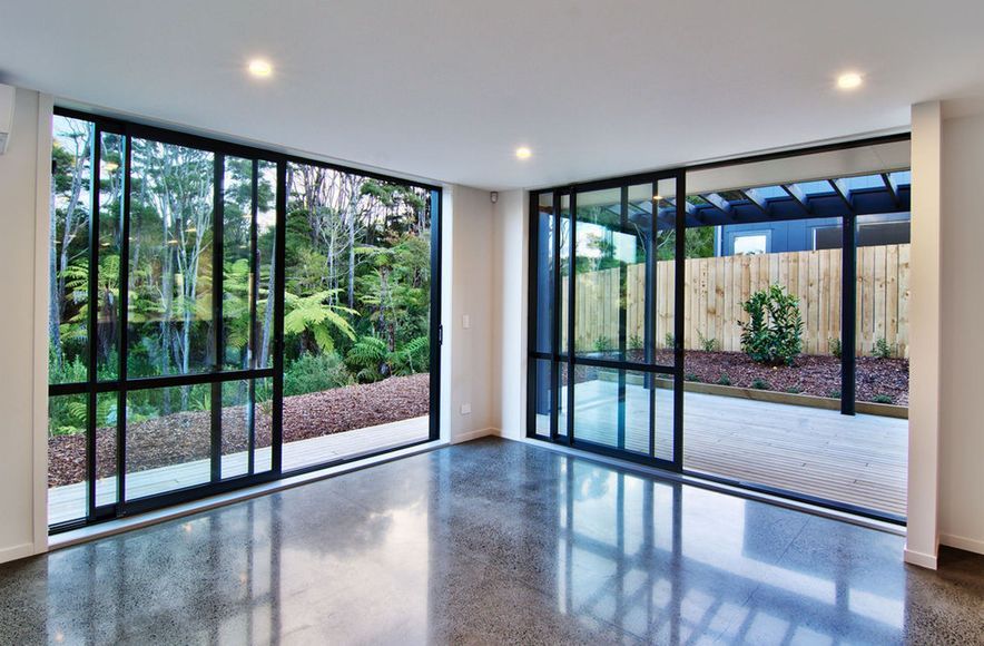 Shah Place, Glen Eden