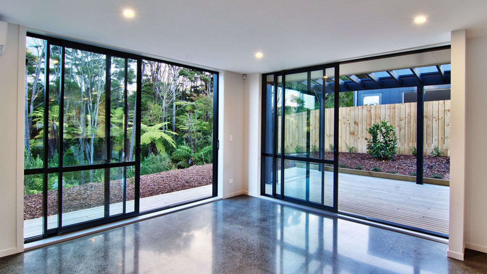 Shah Place, Glen Eden banner