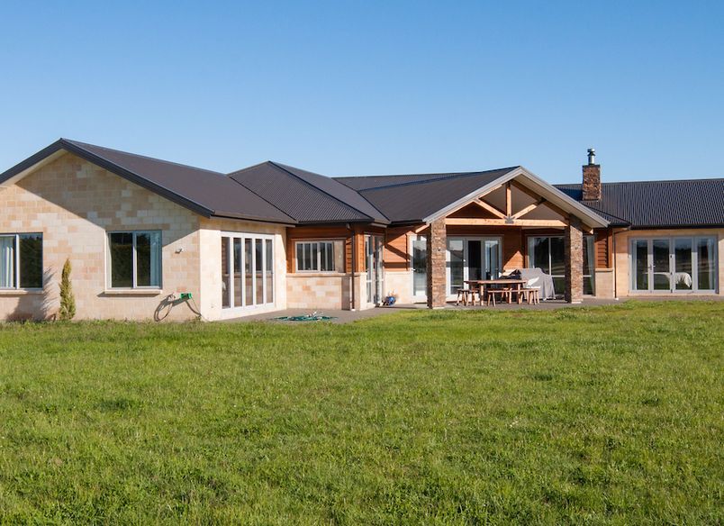 Sharpes Road Home