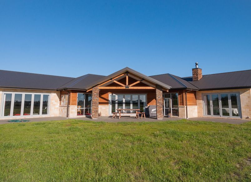 Sharpes Road Home