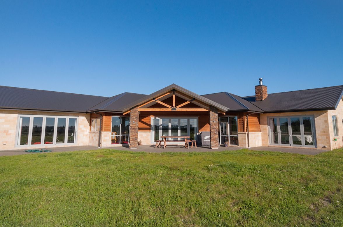 Sharpes Road Home