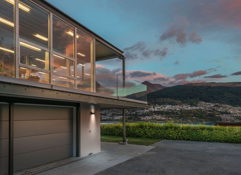 Shimmerlake Residence