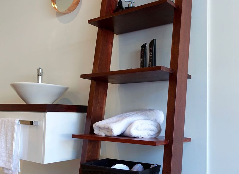 Showroom Furniture
