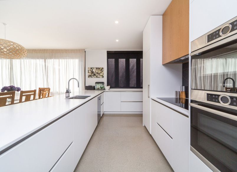Sleek Quail Rise