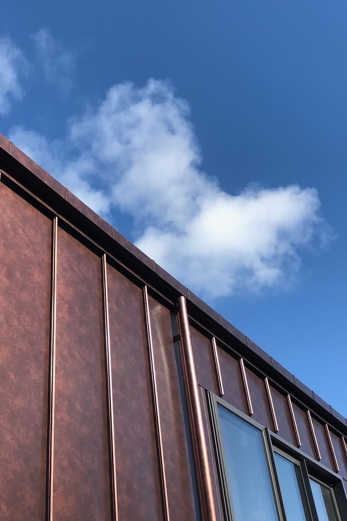 Smart Tray Standing Seam Metal Cladding