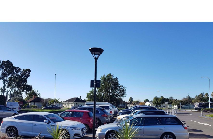 Solar Car Park Lighting – Auckland Airport Hotel