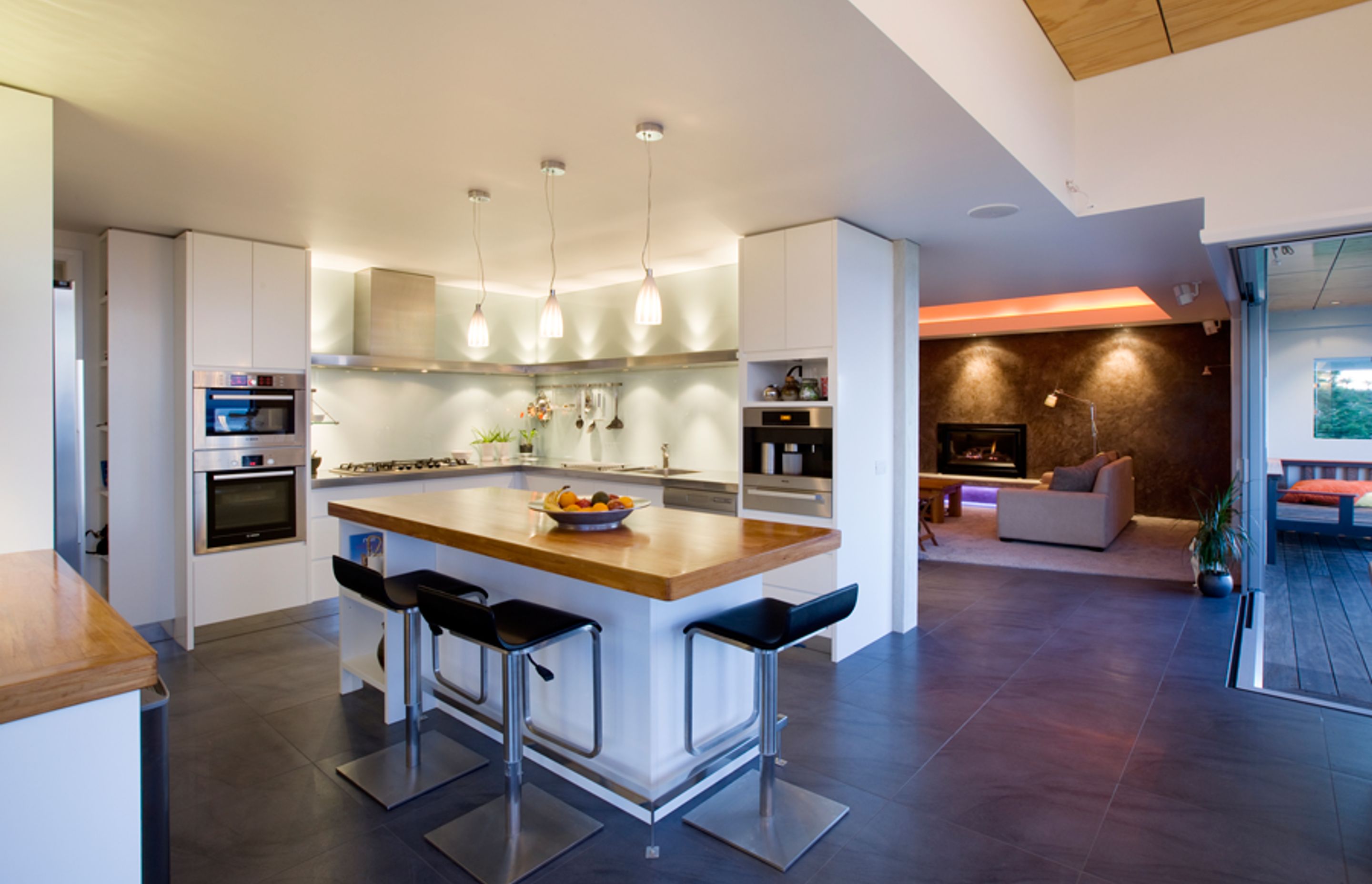 Functional and stunning kitchen and entertainment space indoor and outdoor.