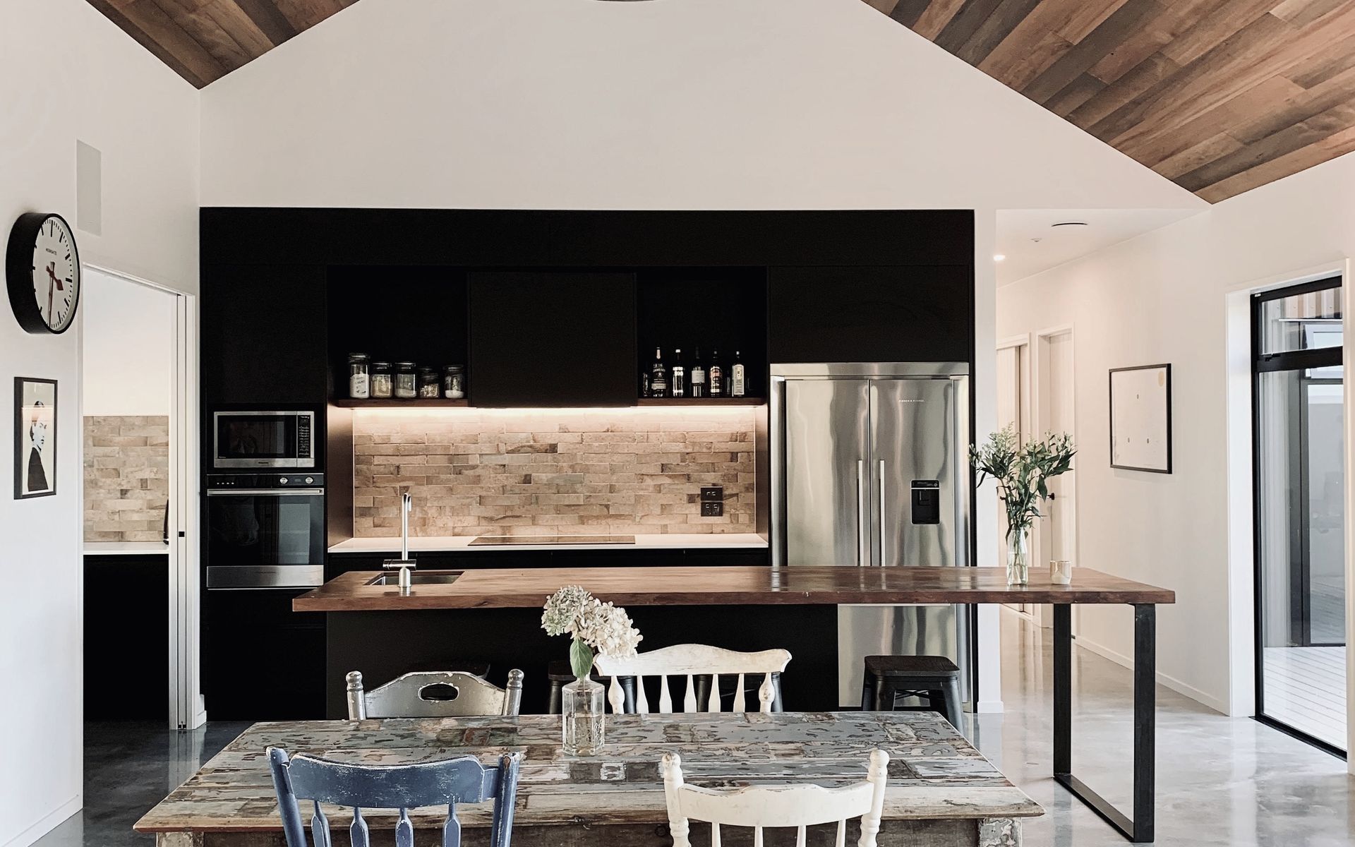 Hero Banner for Regal Kitchens