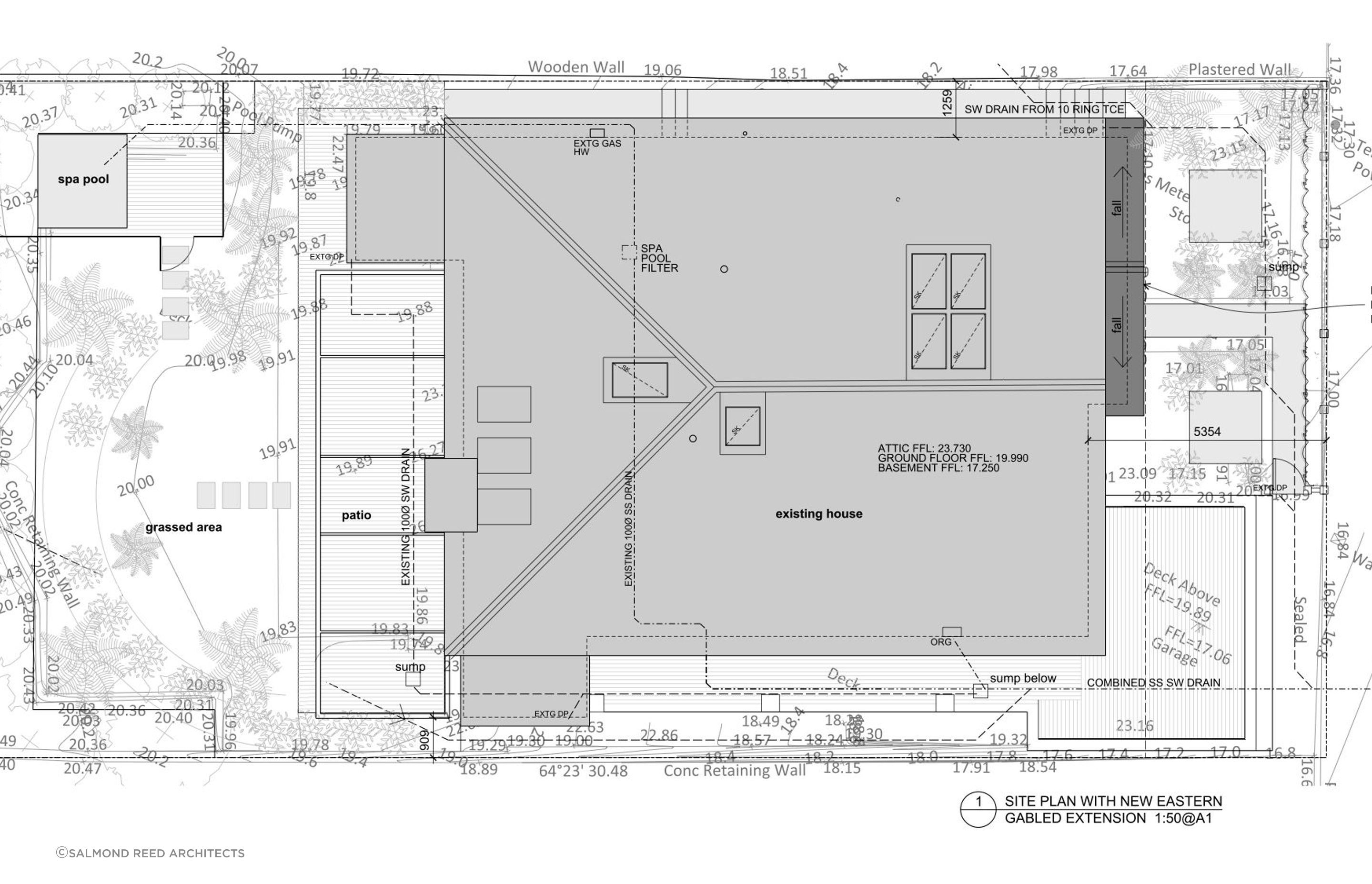 The site plan show the existing house and the new eastern gabled extension.